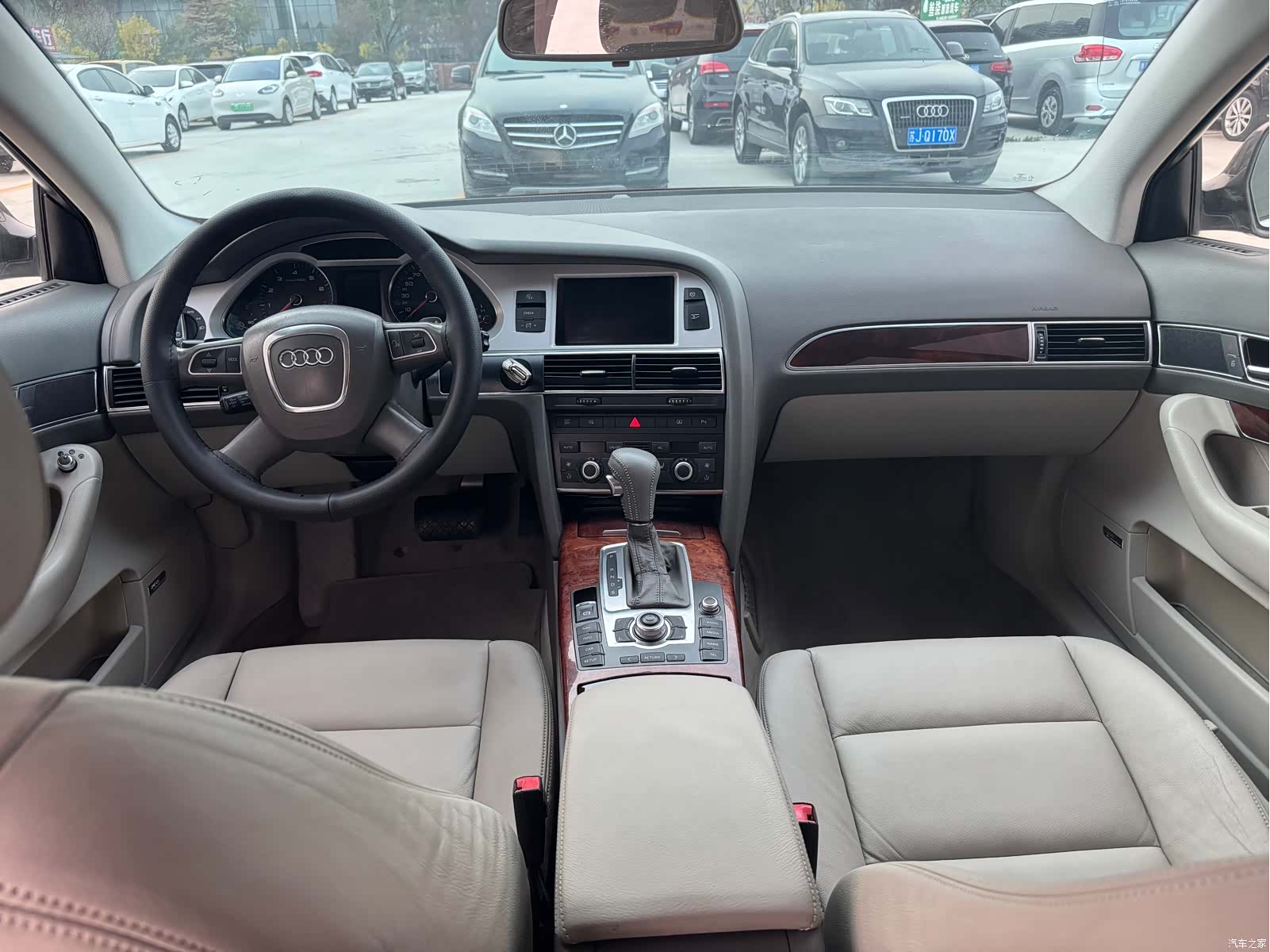 Audi A6L, 2010 все фото