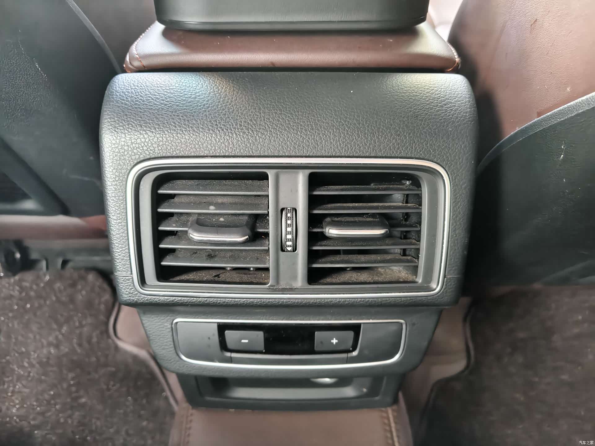 Audi Q5L, 2019 29