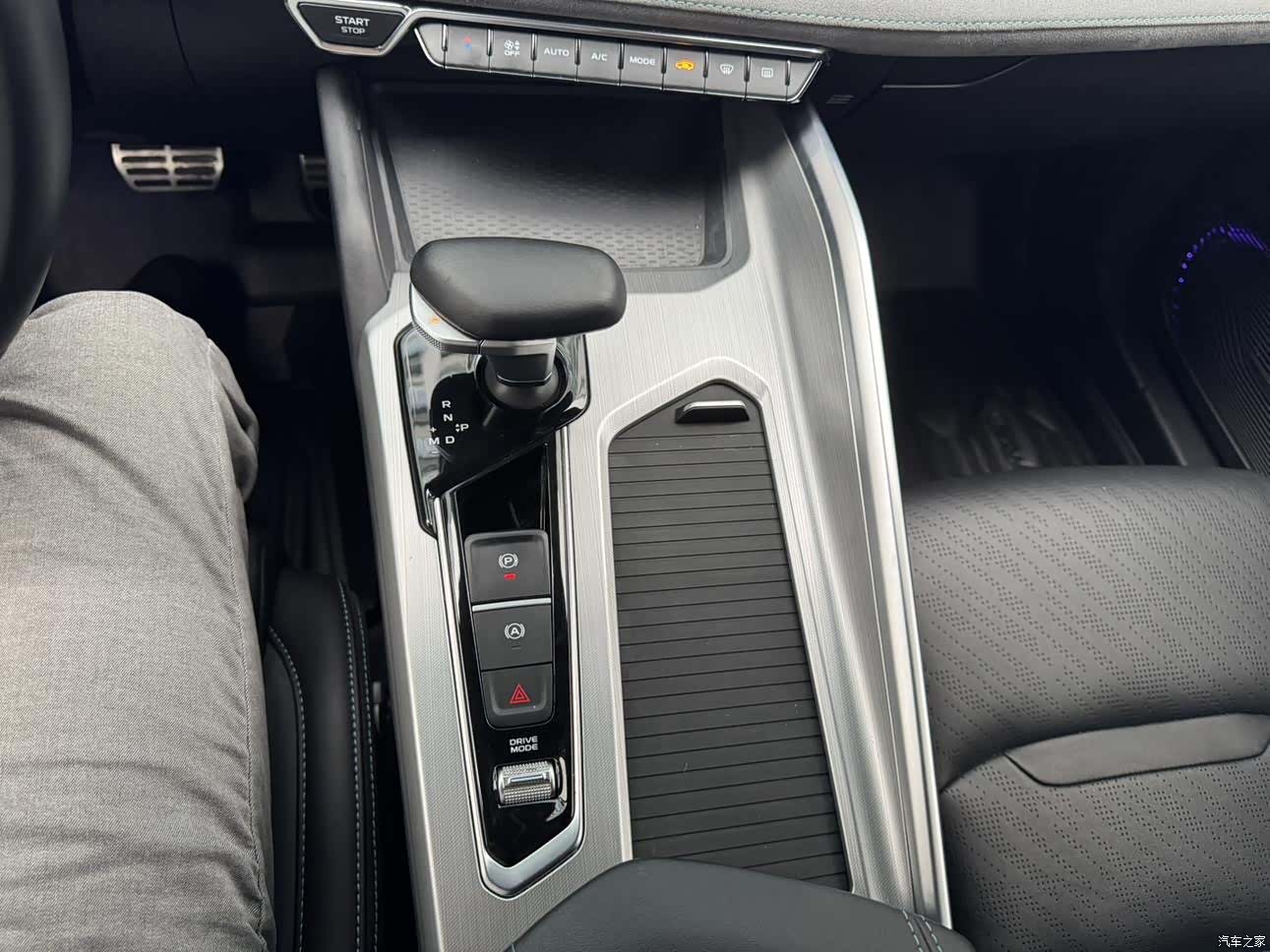 Geely Preface, 2022 25