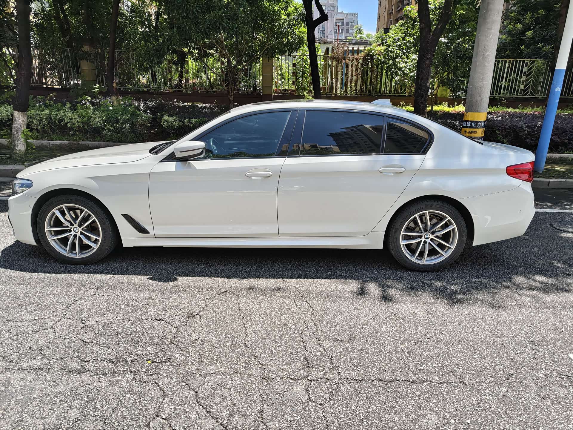 BMW 5 Series, 2019 8