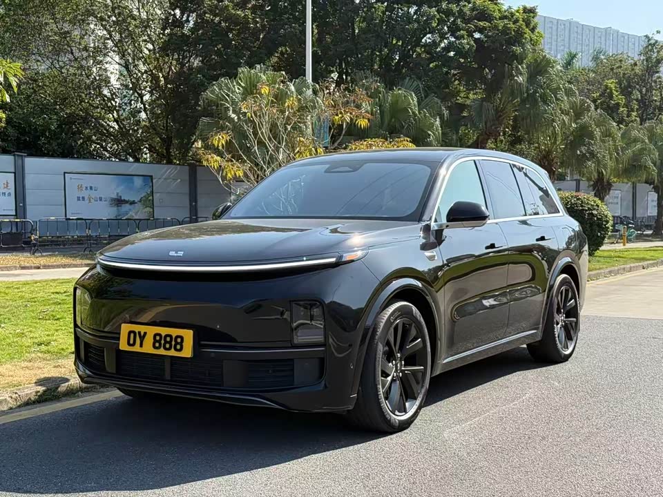 Li Auto Ideal L8