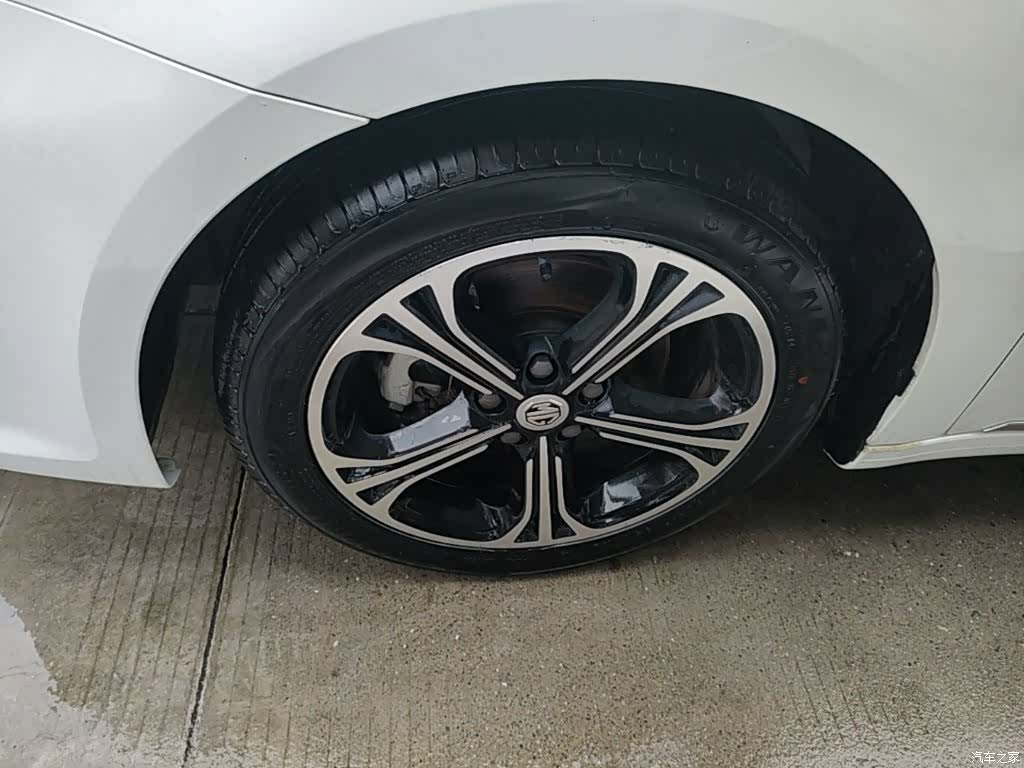 MG MG6, 2018 23