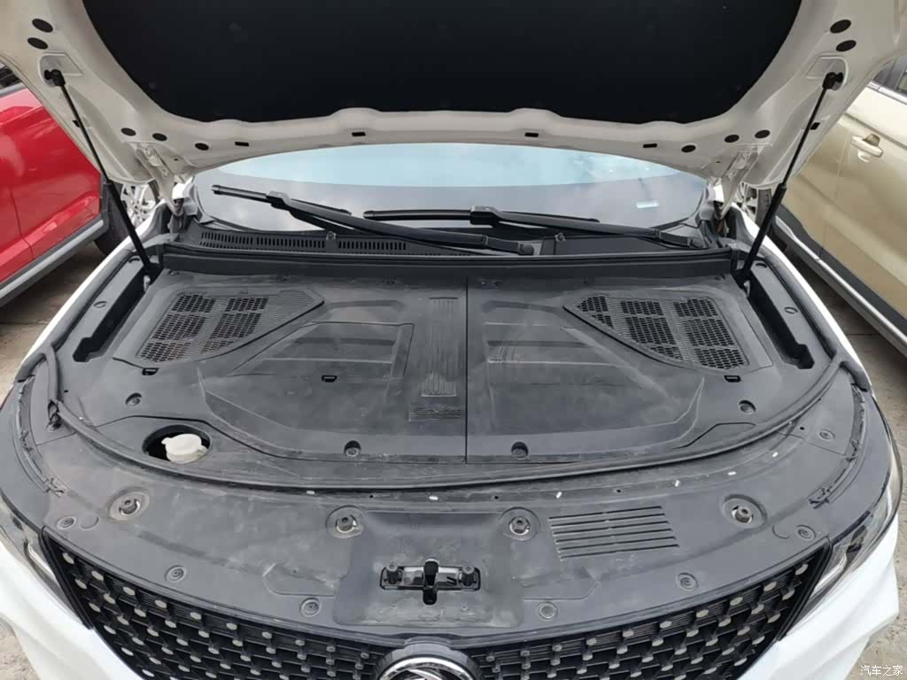 DongFeng ix5, 2019 16