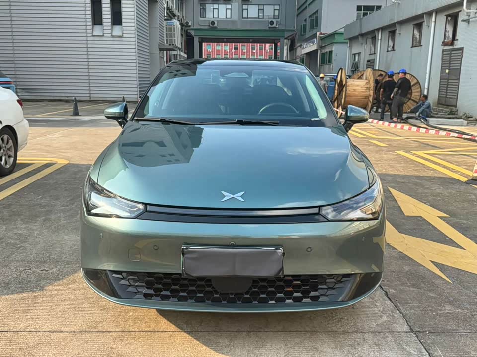 XPENG P5
