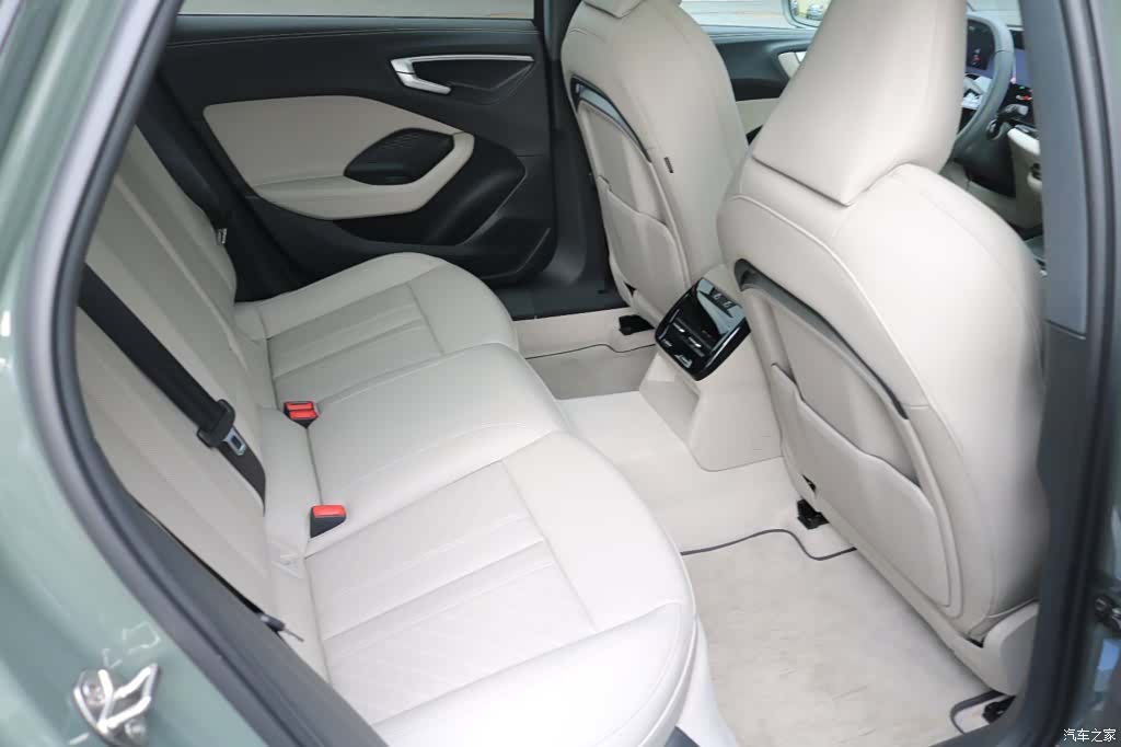 Audi A5, 2025 16