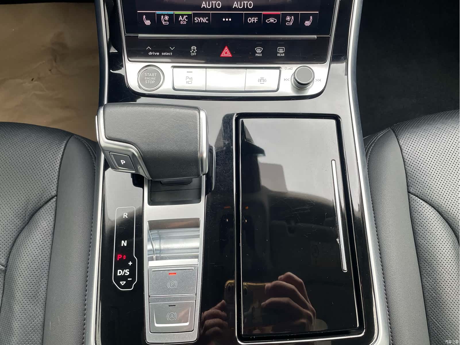 Audi Q8, 2021 17