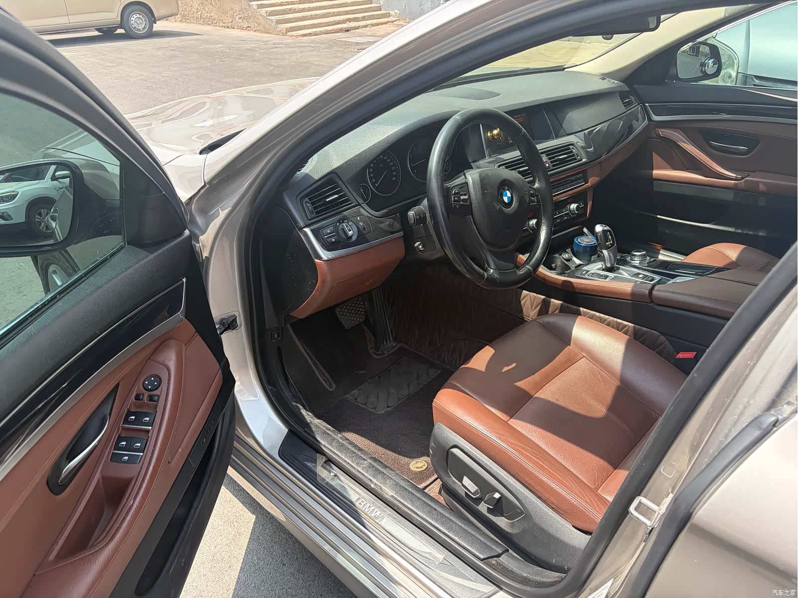 BMW 5 Series, 2016 все фото