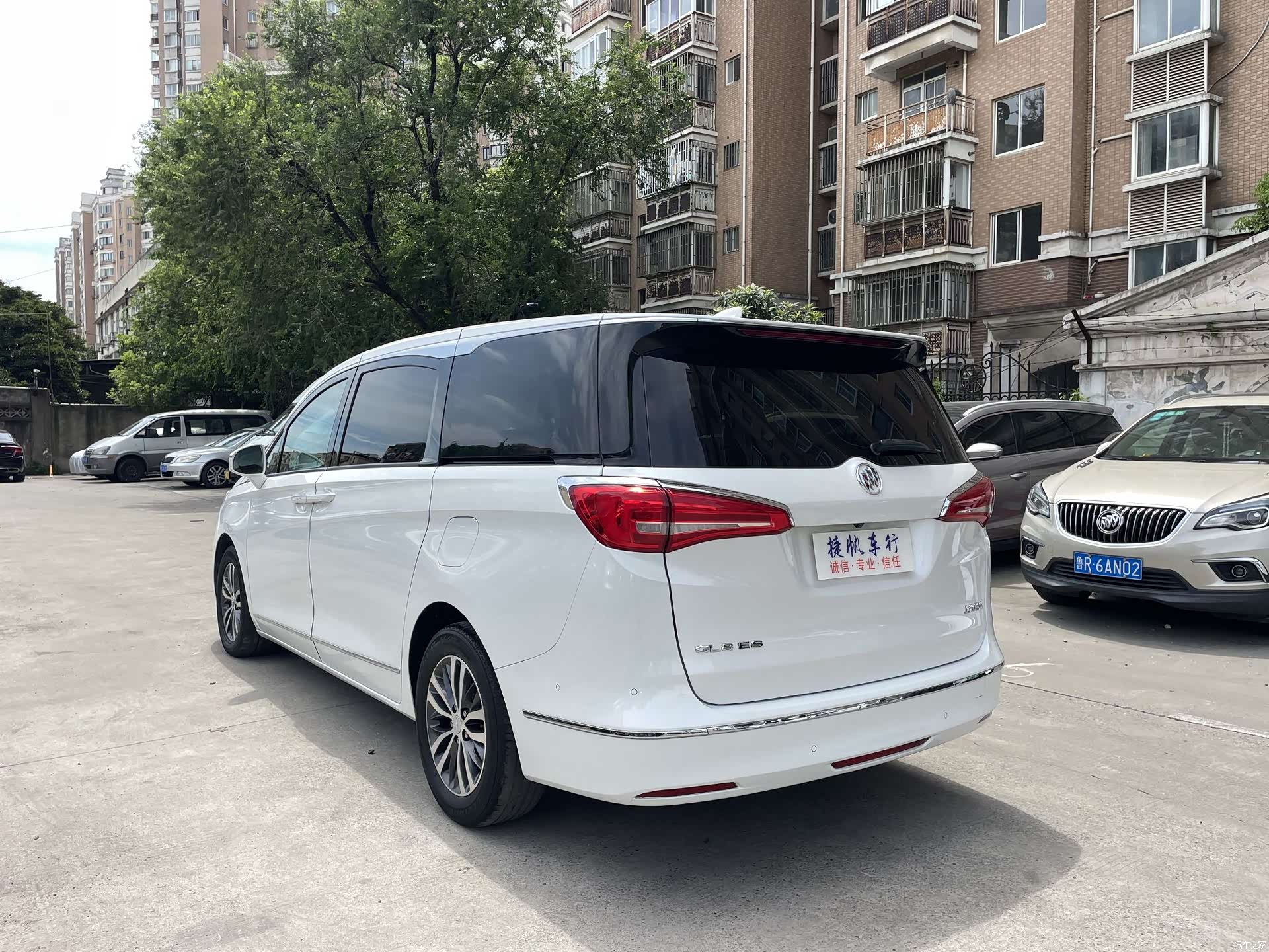 Buick GL8, 2019 15