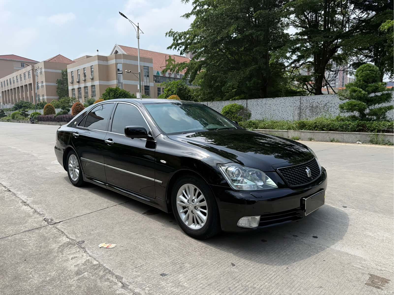 Toyota Crown, 2008 3