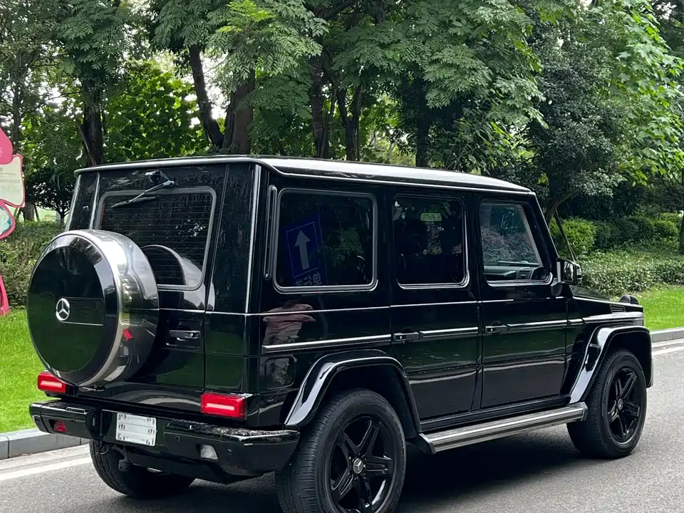 Mercedes-Benz G-class
