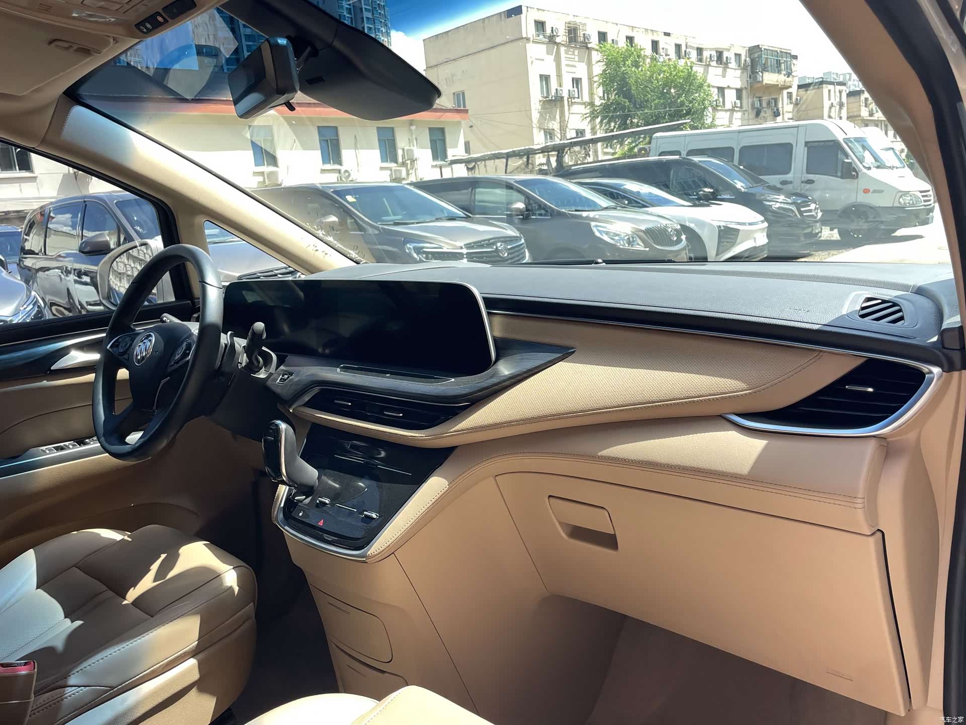 Buick GL8, 2020 8