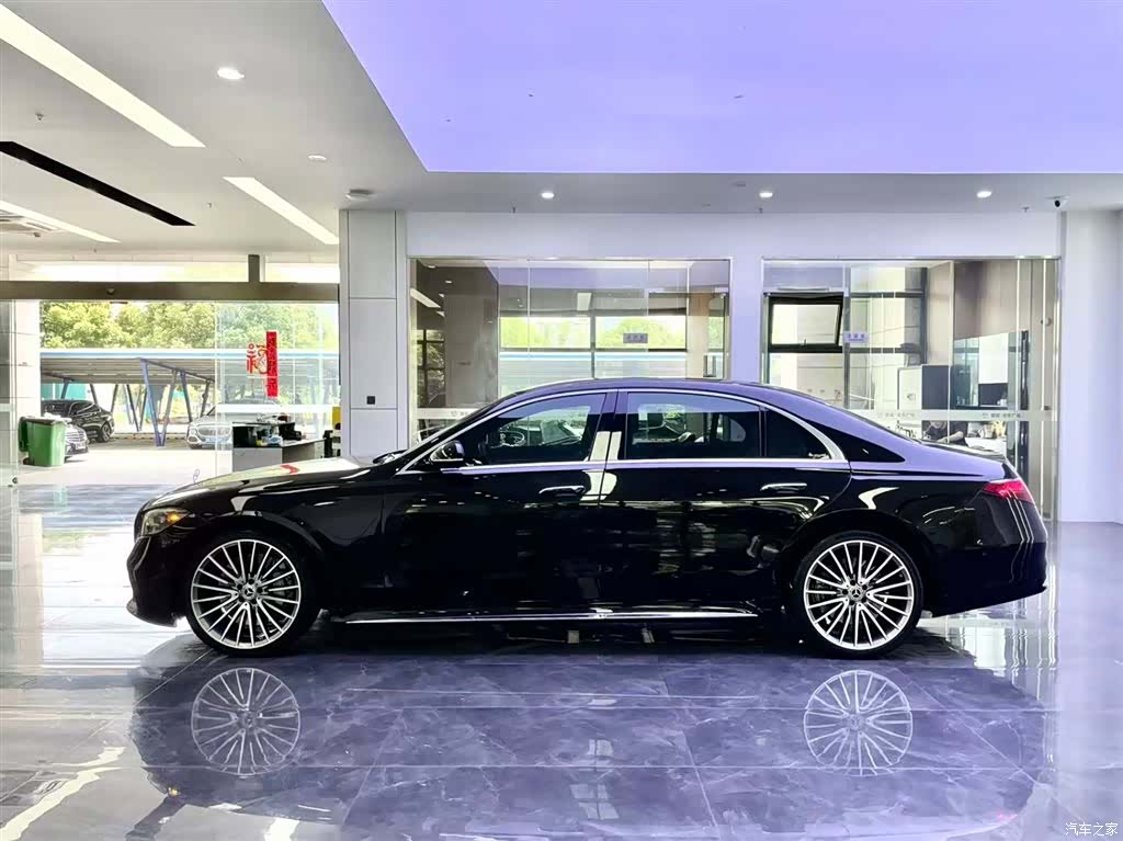 Mercedes-Benz S-Class, 2022 3