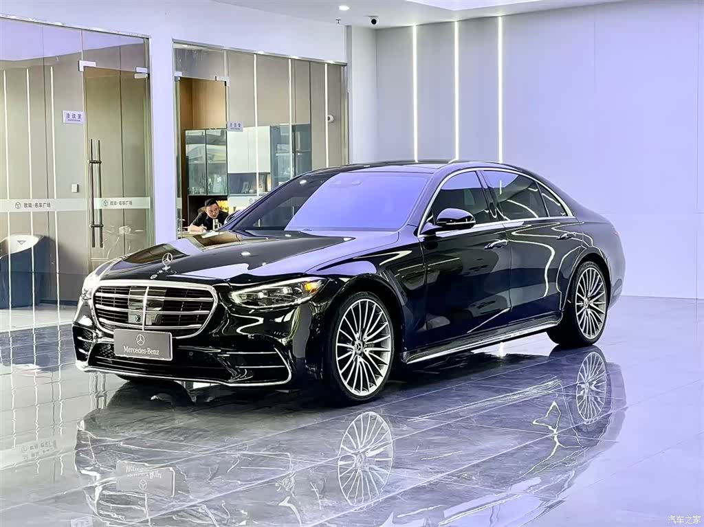 Mercedes-Benz S-Class, 2022 1