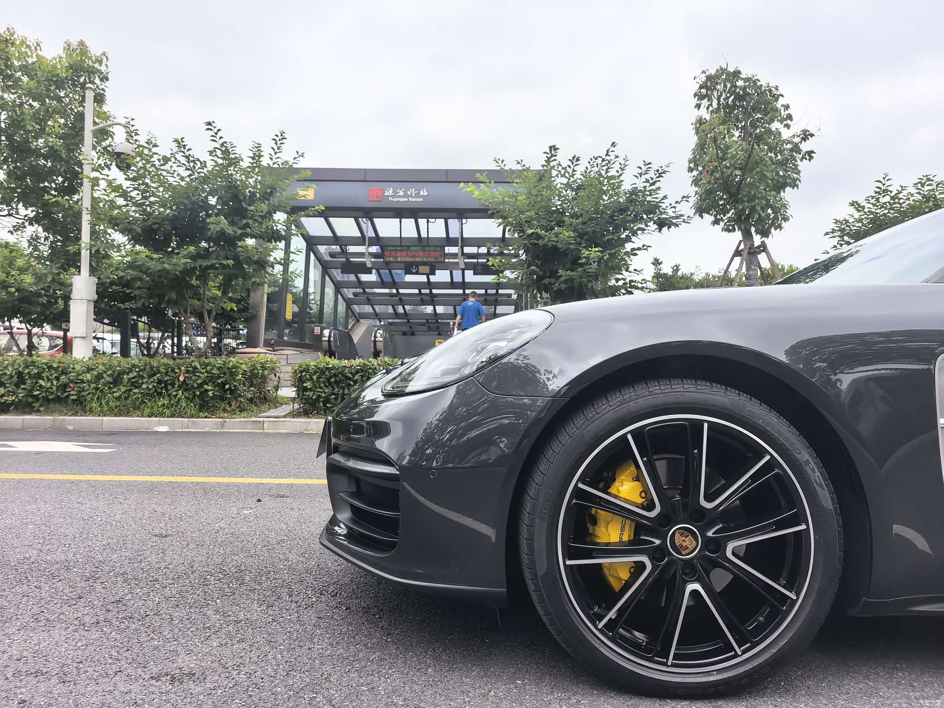 Porsche Panamera, 2022 все фото