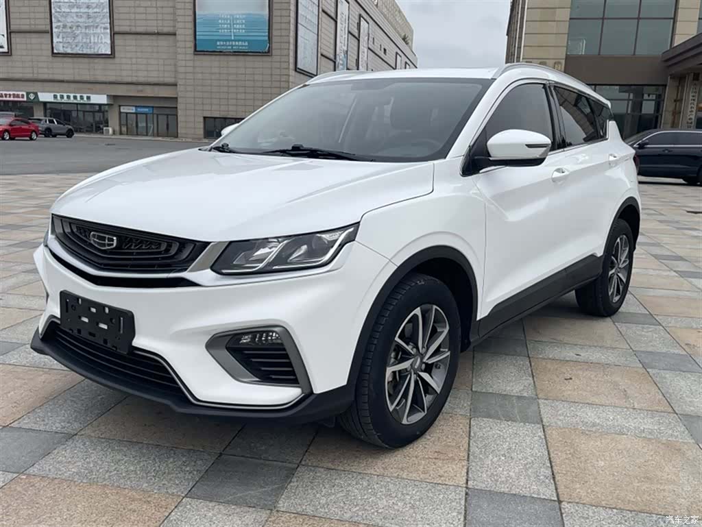 Geely Coolray, 2021 3