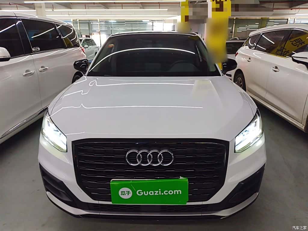 Audi Q2L, 2019 3