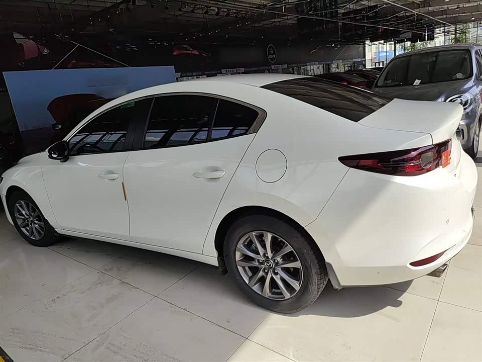 Mazda 3 Angkesaila Mazda 3 Angkesaila