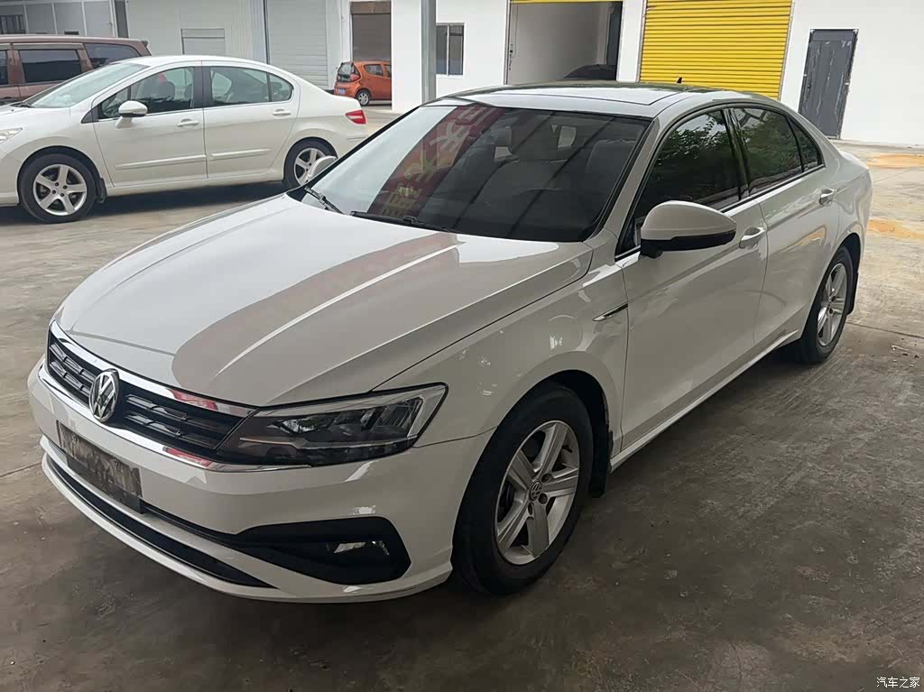 Volkswagen Lamando