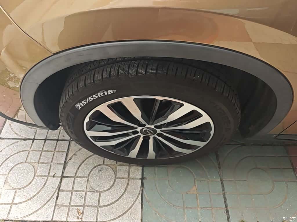 GAC GS4, 2015 23