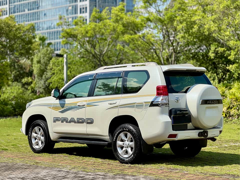 Toyota Prado