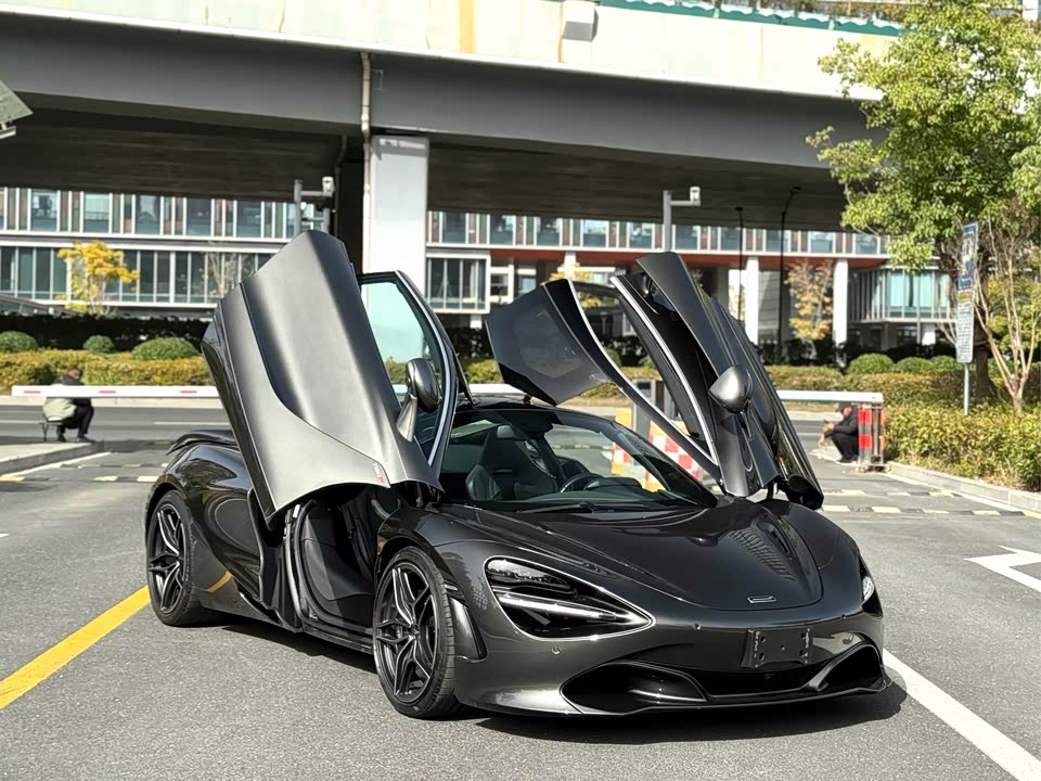 McLaren 720S