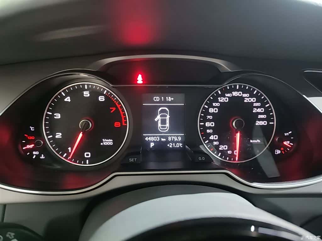 Audi A4L, 2015 12