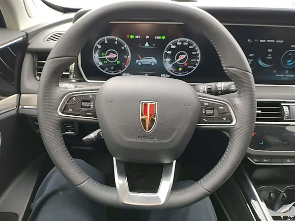 Hongqi HS5, 2022 11