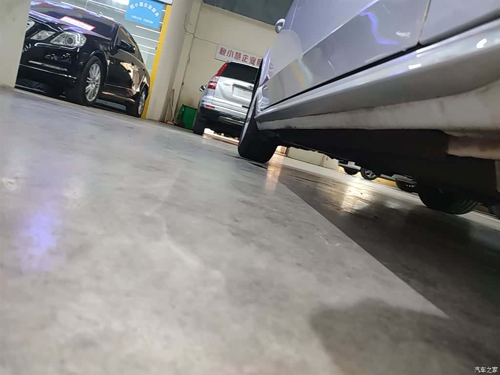 Audi A4L, 2015 21