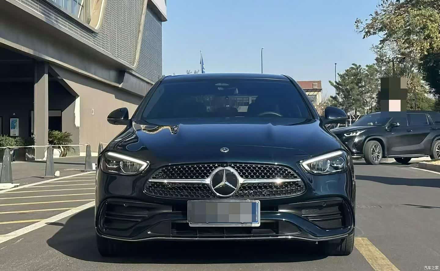 Mercedes-Benz C-Class, 2023 2