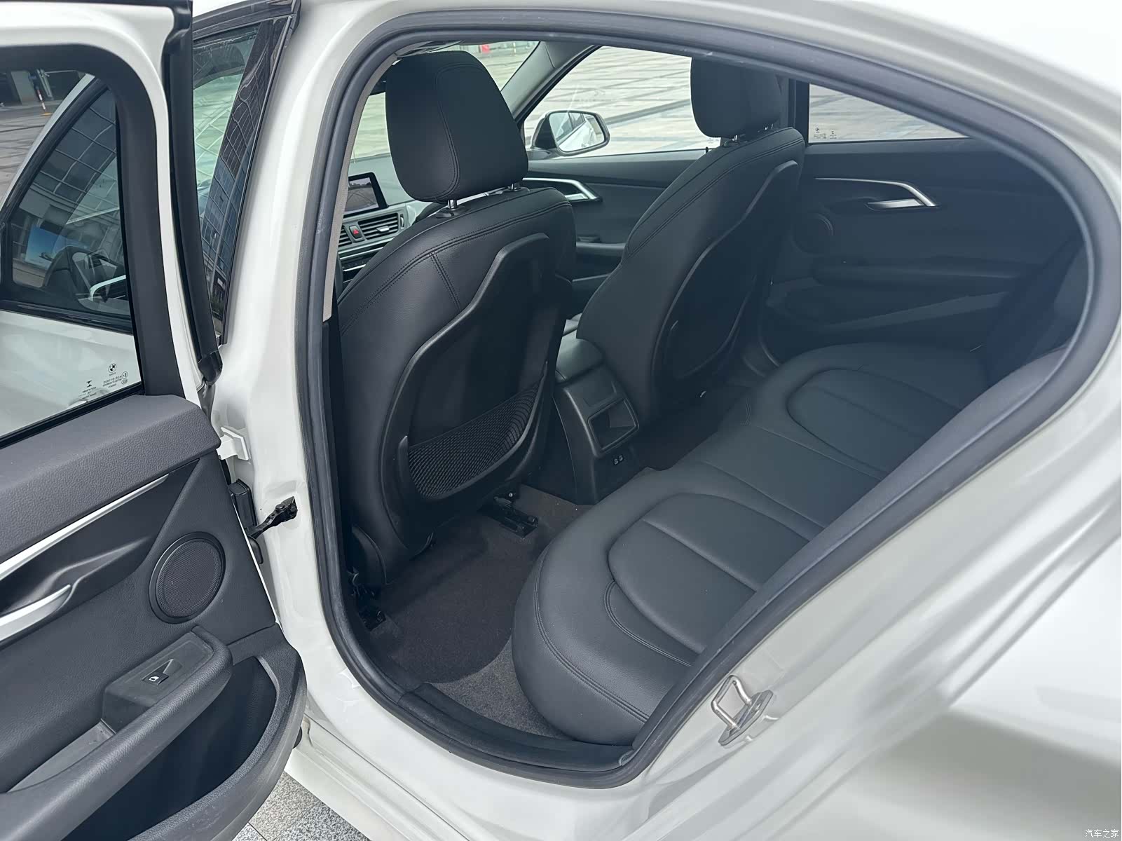 BMW 1 Series, 2019 15