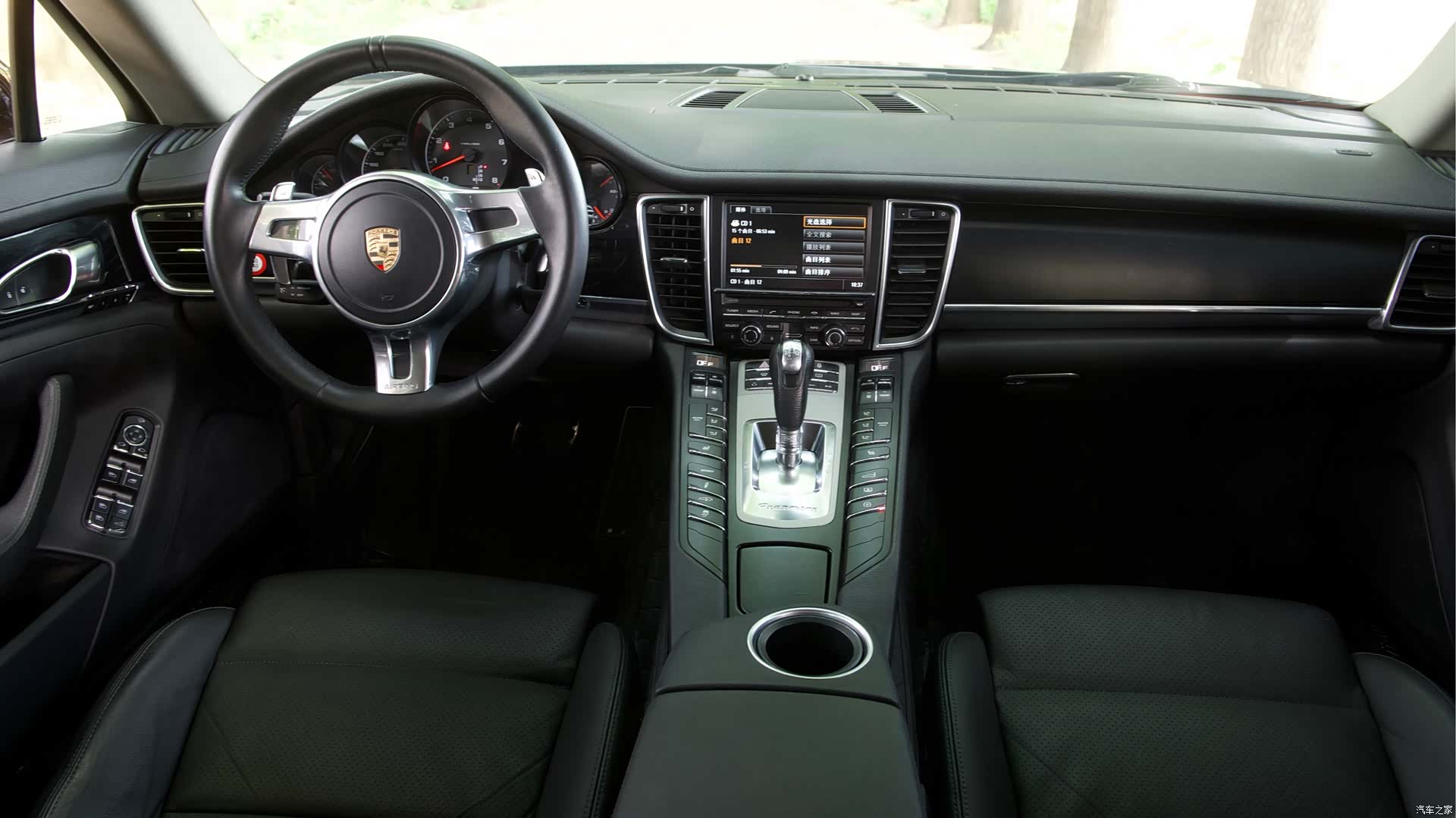 Porsche Panamera, 2013 8