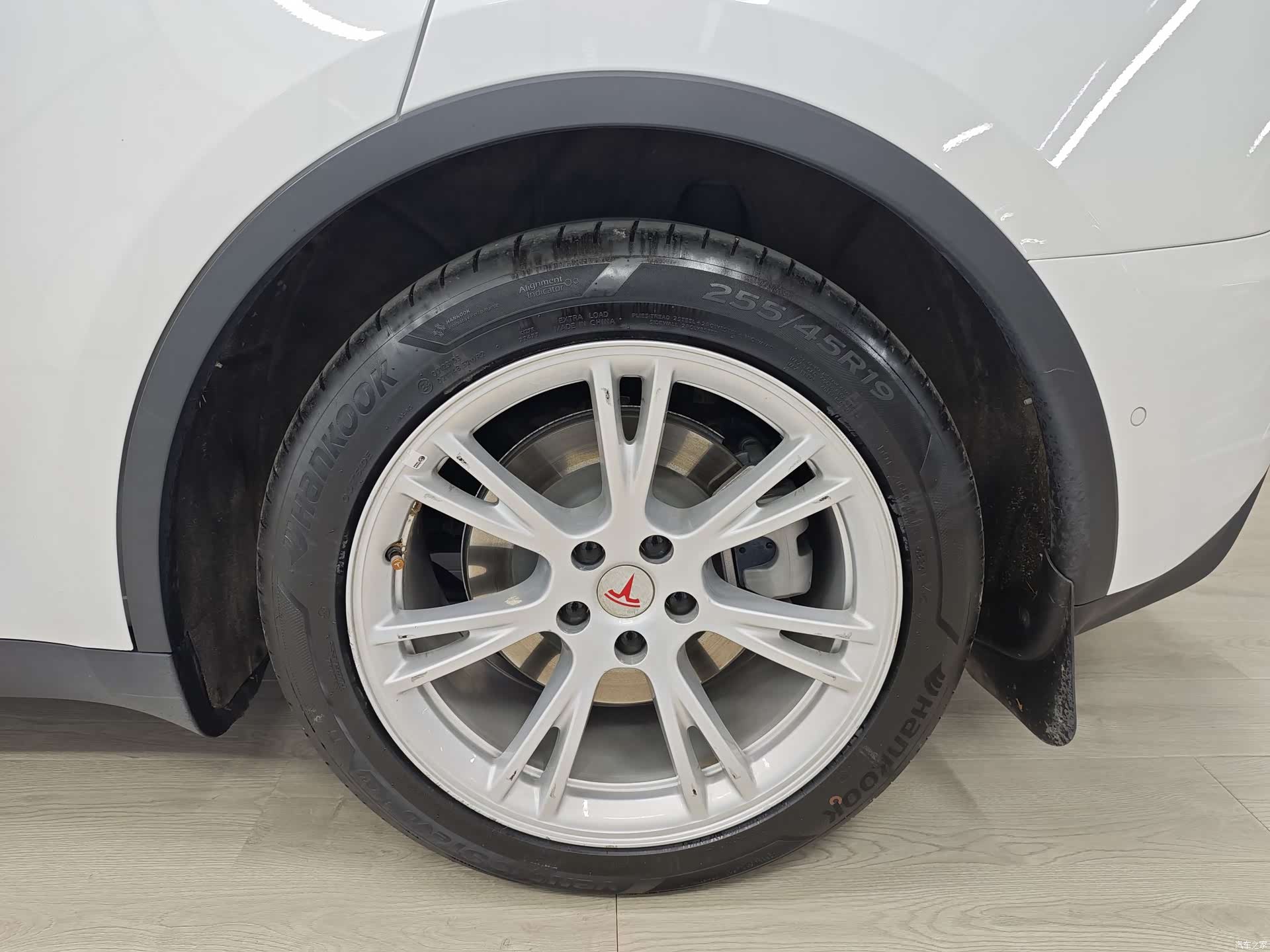 Tesla Model Y, 2022 54