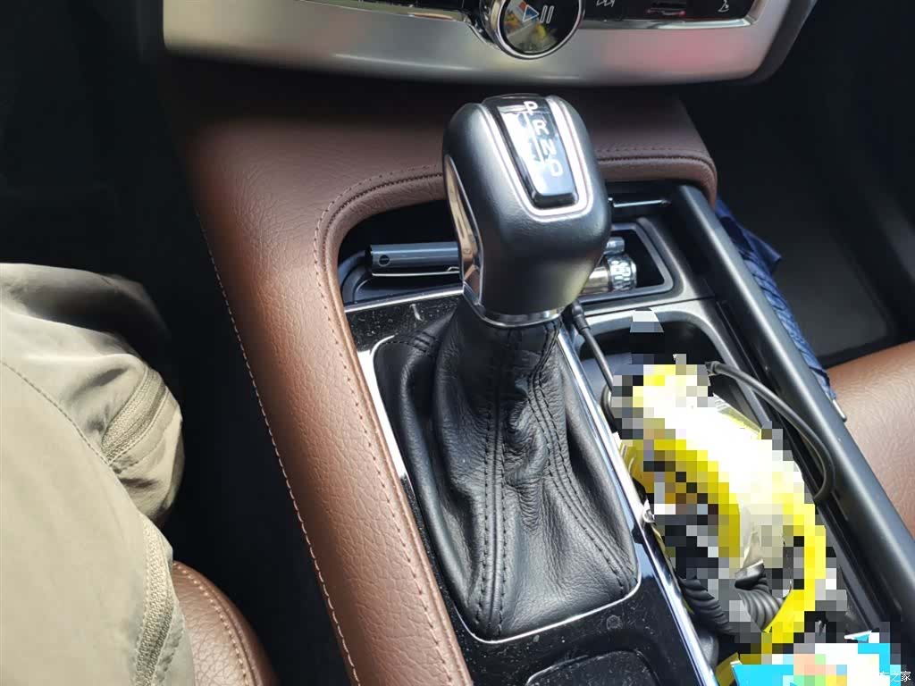 Volvo XC90, 2018 15