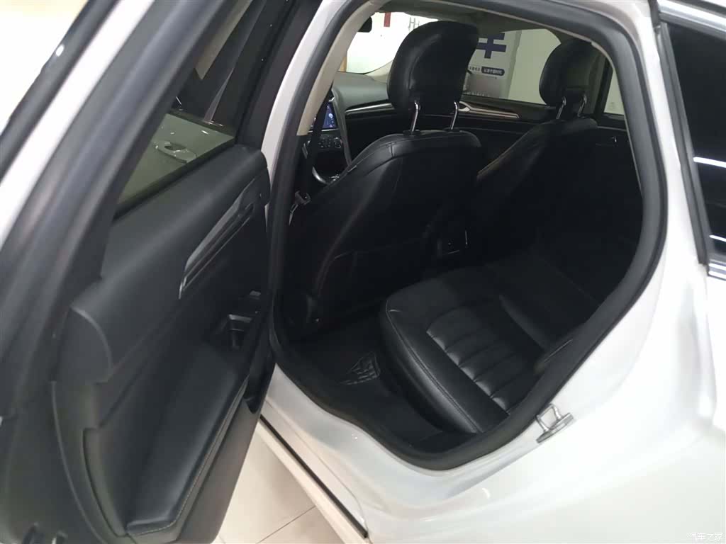 Ford Mondeo, 2017 13