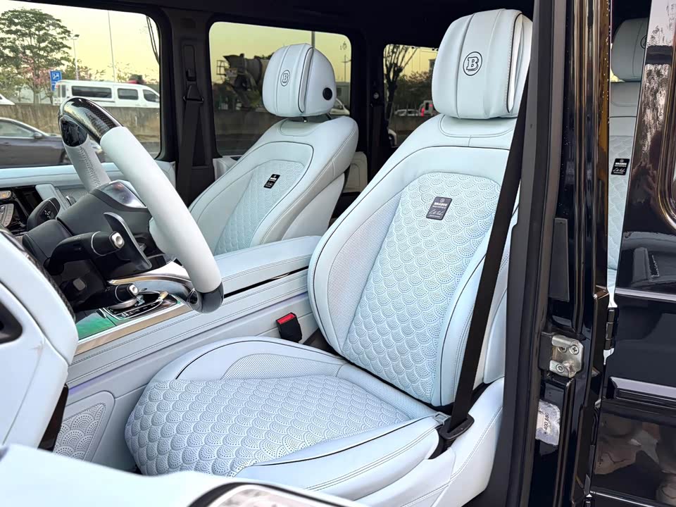 Mercedes-Benz G-class