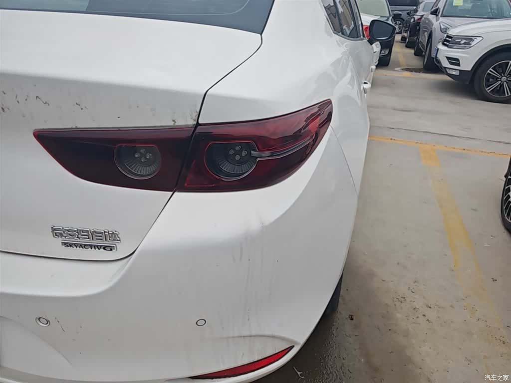 Mazda Mazda3, 2023 8