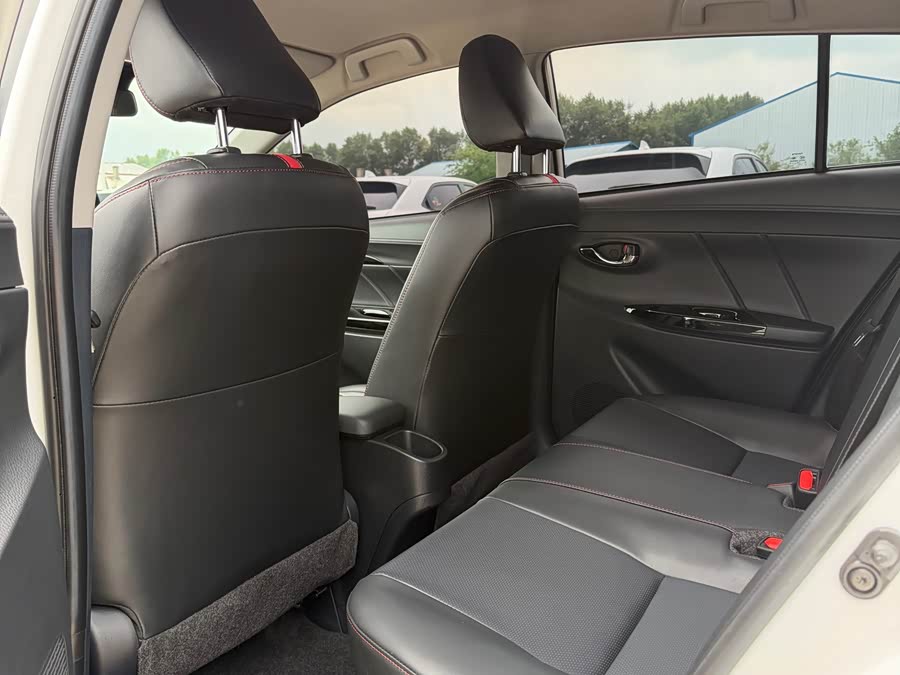 Toyota YARiS L 2022, фото 13