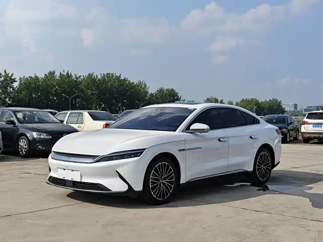 BYD Han 2022 — купить из Китая под заказ