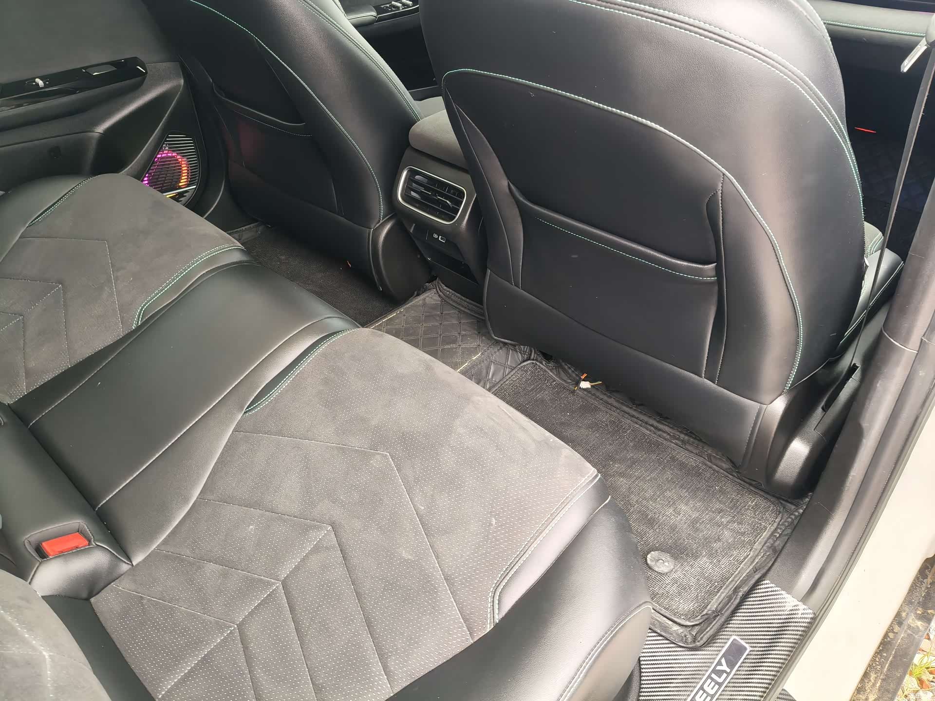 Geely Galaxy L6, 2025 8