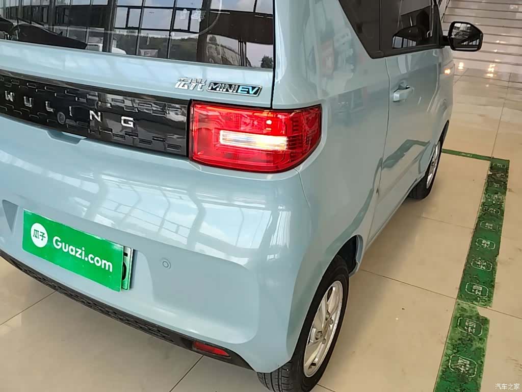 Wuling MINIEV, 2020 8