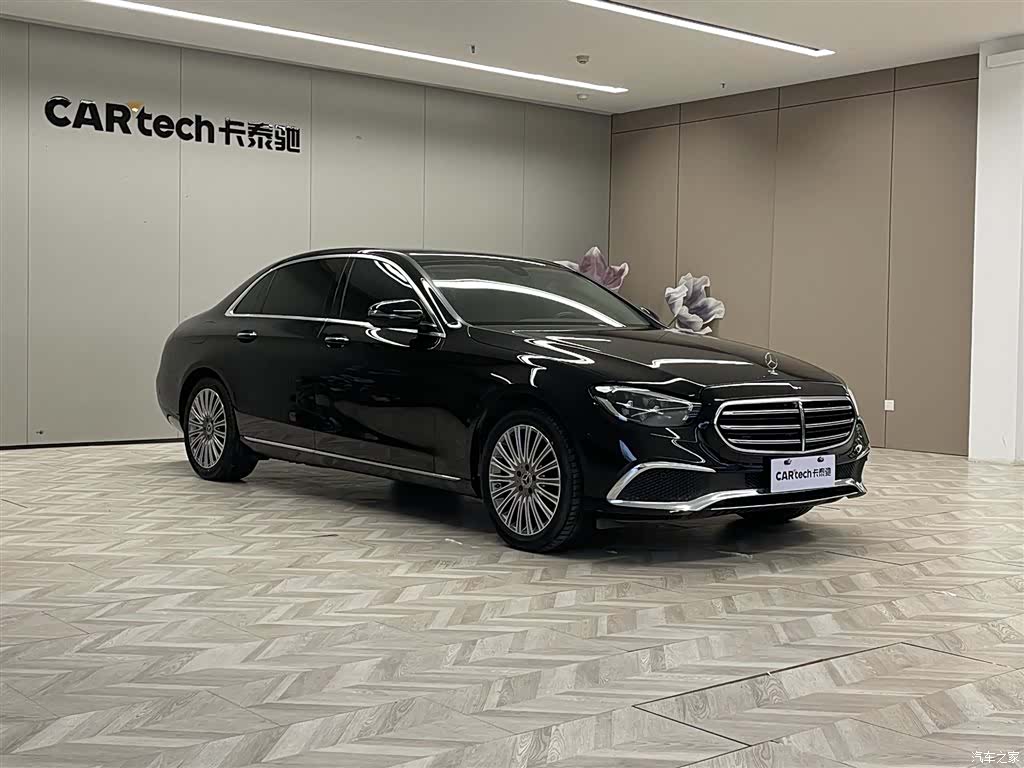 Mercedes-Benz E-Class, 2022 2
