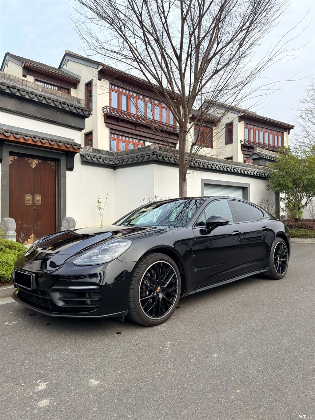 Porsche Panamera, 2024 2