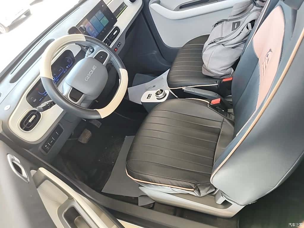 Geely Panda, 2025 15