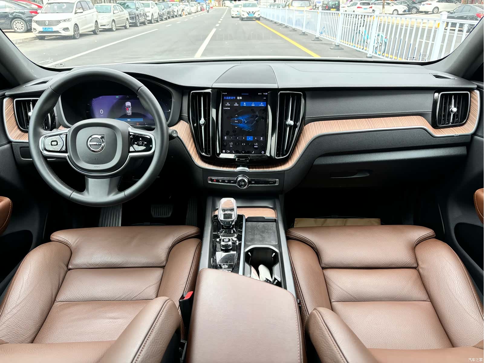 Volvo XC60, 2022 9