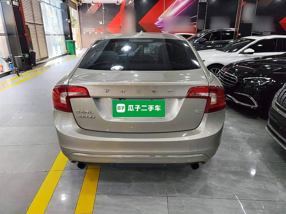 Volvo S60