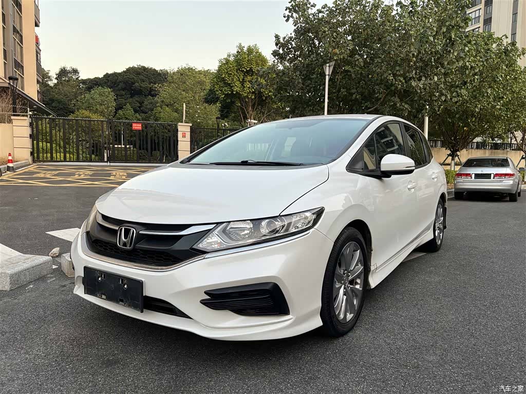 Honda Jade, 2018 1