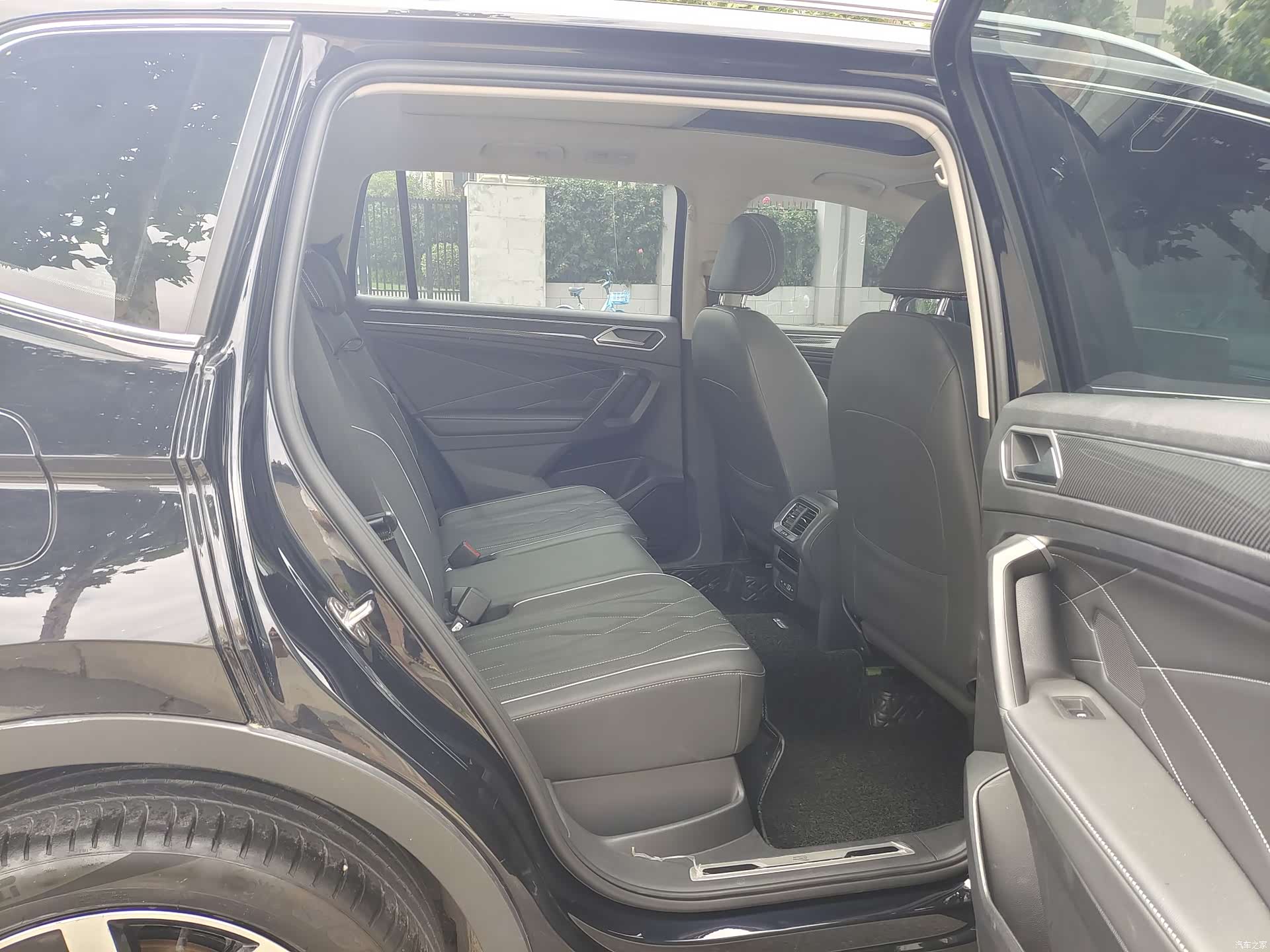 Volkswagen Tiguan L, 2021 12