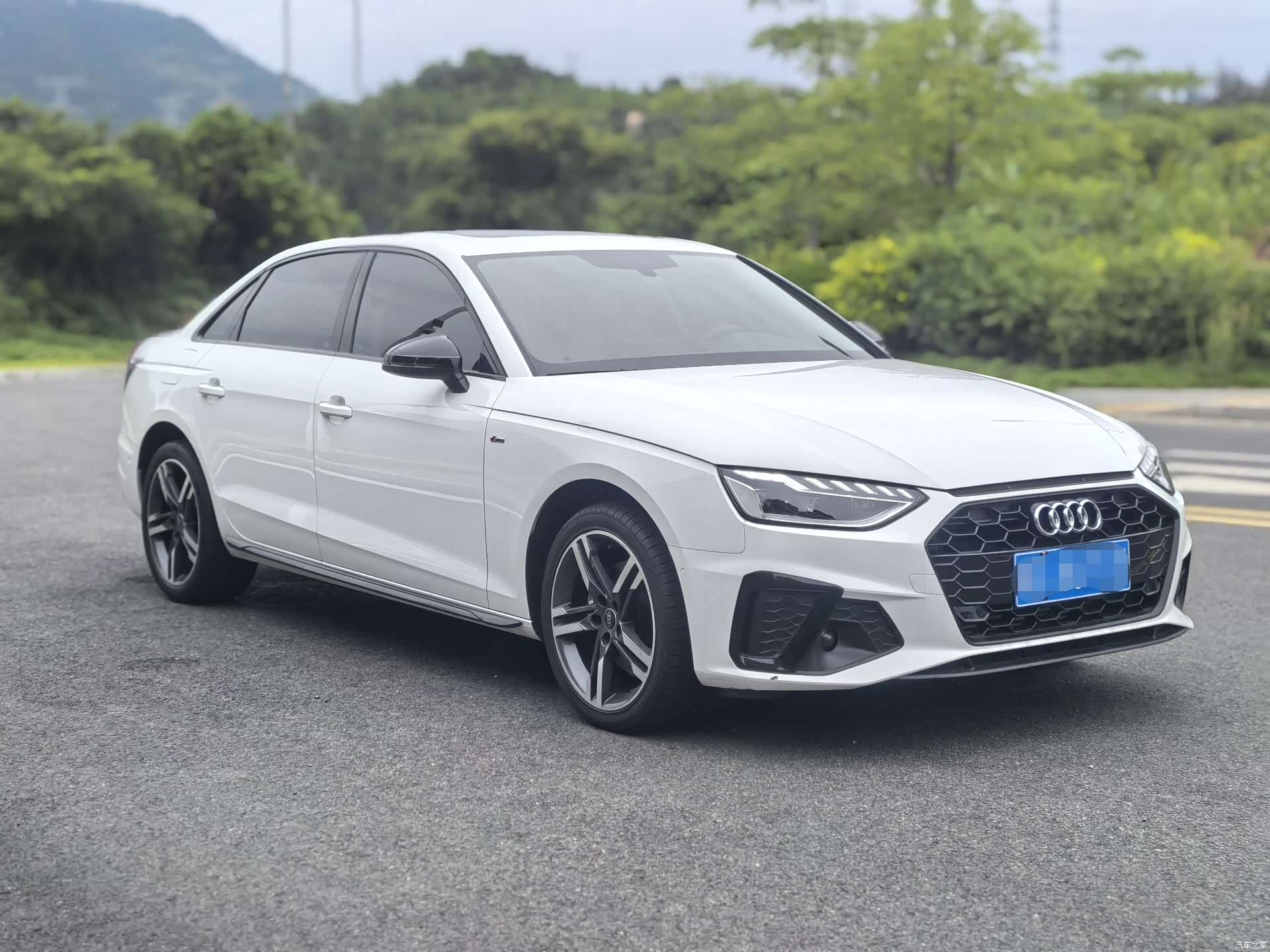 Audi A4L, 2023 3