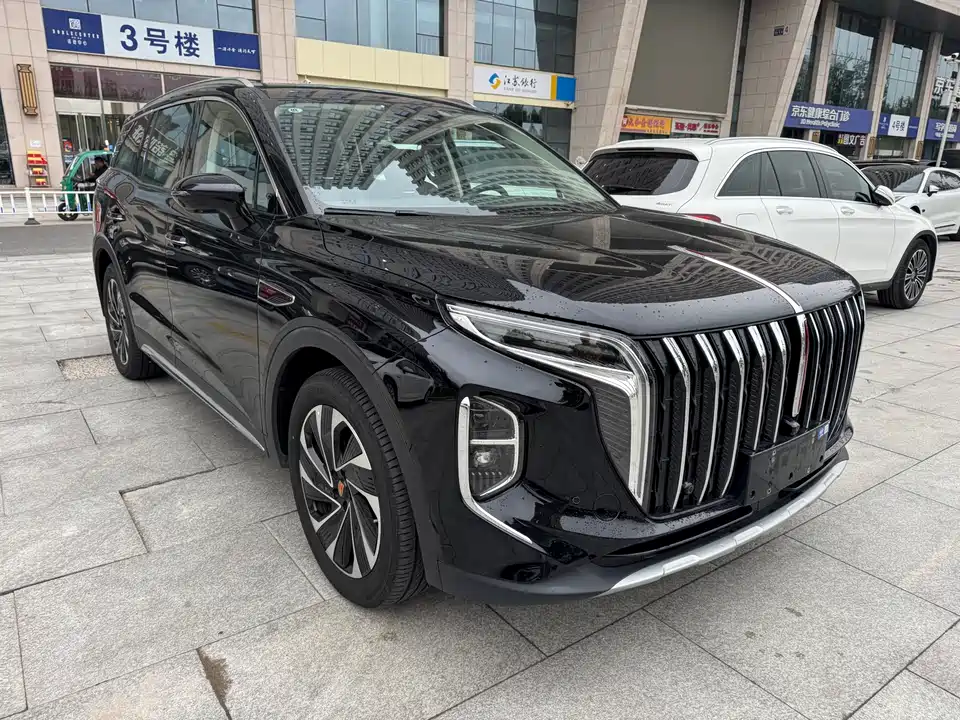 Hongqi HS7 PHEV
