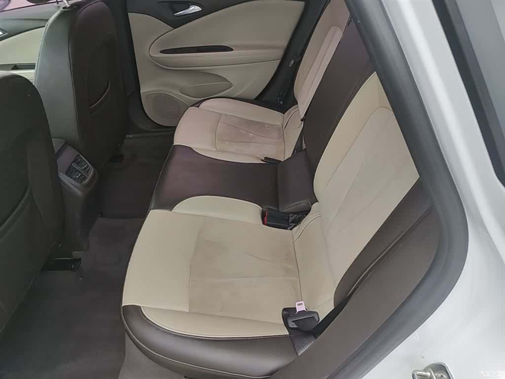 Buick Verano, 2017 17